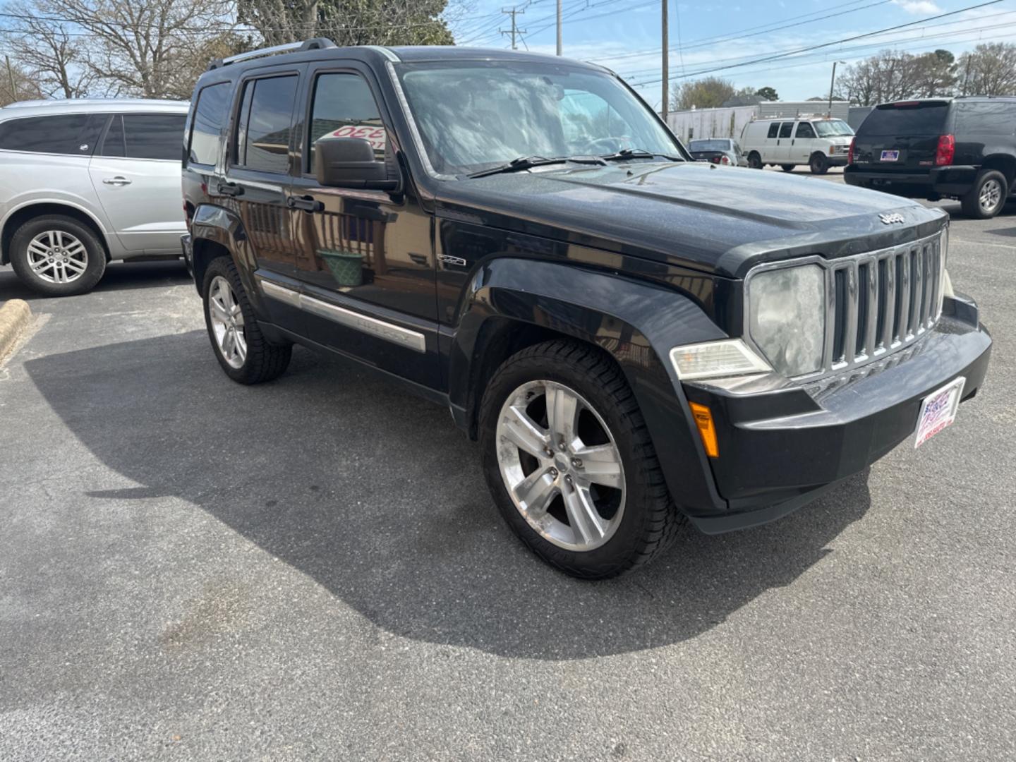 2012 Black Jeep Liberty Limited Jet 4WD (1C4PJMFK8CW) with an 3.7L V6 SOHC 12V engine, 4-Speed Automatic transmission, located at 5700 Curlew Drive, Norfolk, VA, 23502, (757) 455-6330, 36.841885, -76.209412 - Photo#3